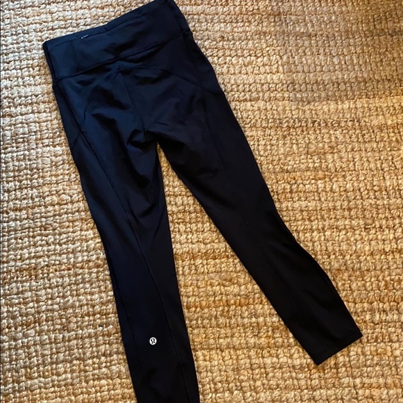 (Sold) Lululemon final lap crop 23” black nulux - Picture 10 of 13